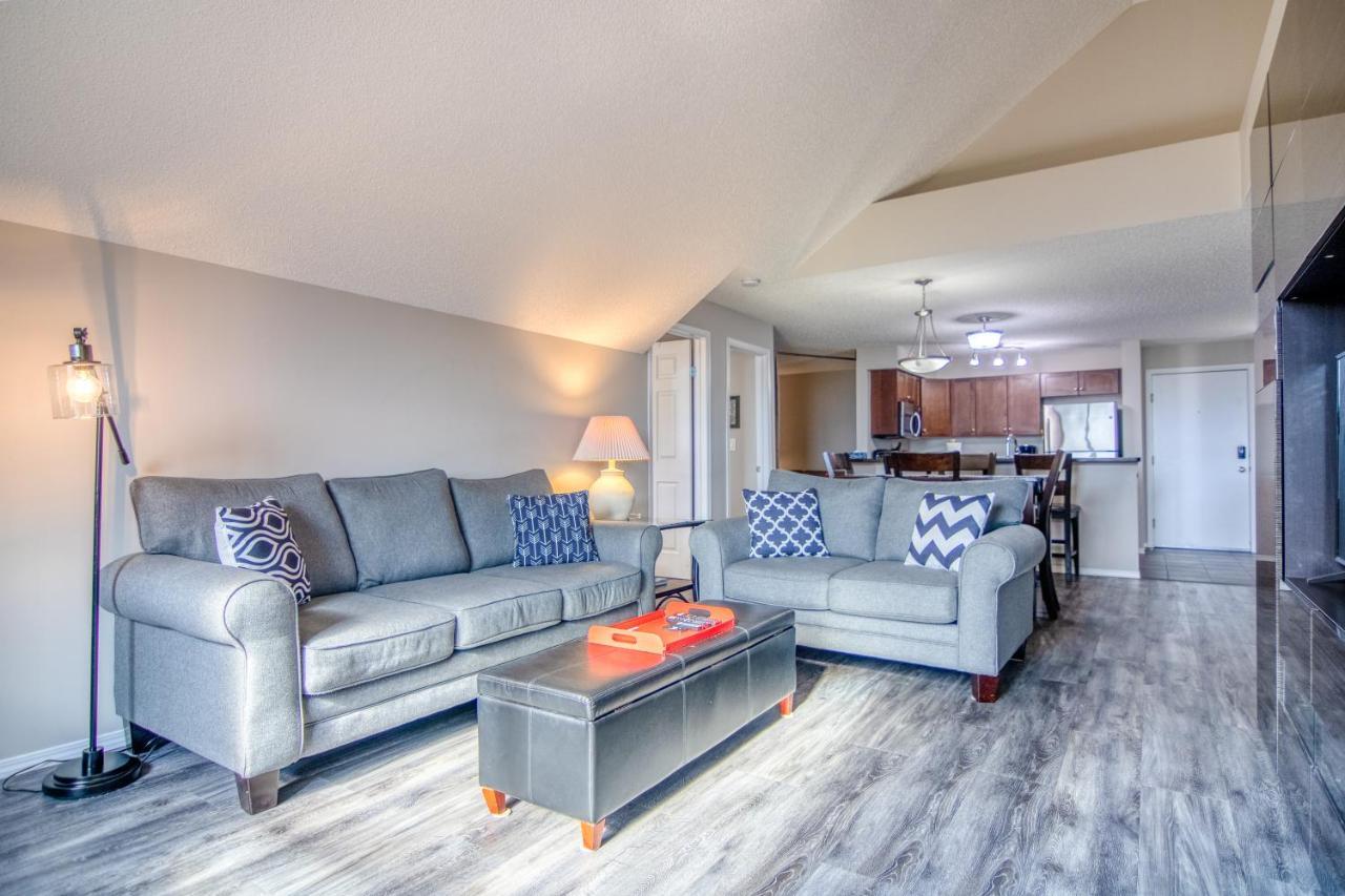 Mountain Getaway Condo - 5 Min Walk To The Beach! Invermere Kültér fotó